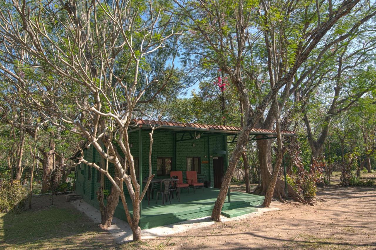 Bamboo Banks Farm & Guest House Masinagudi Exterior photo